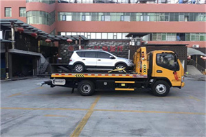 聊城附近汽车拖车电话